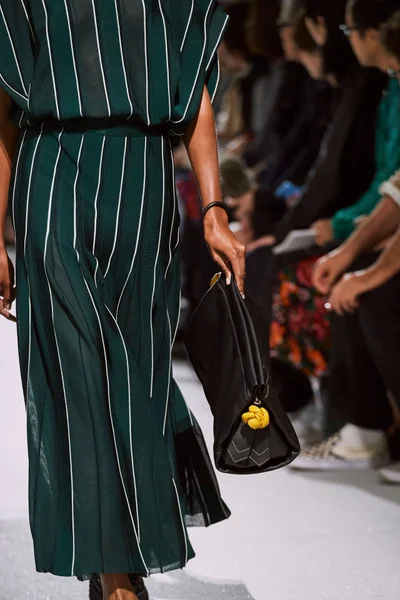 Look 116